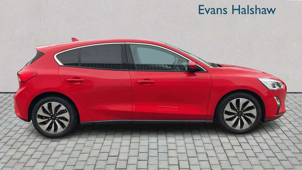 Ford Focus 1.0 Ecoboost 100 Zetec 2018 DK68KJO Red #3