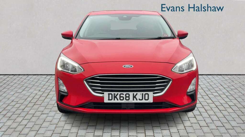 Ford Focus 1.0 Ecoboost 100 Zetec 2018 DK68KJO Red #4