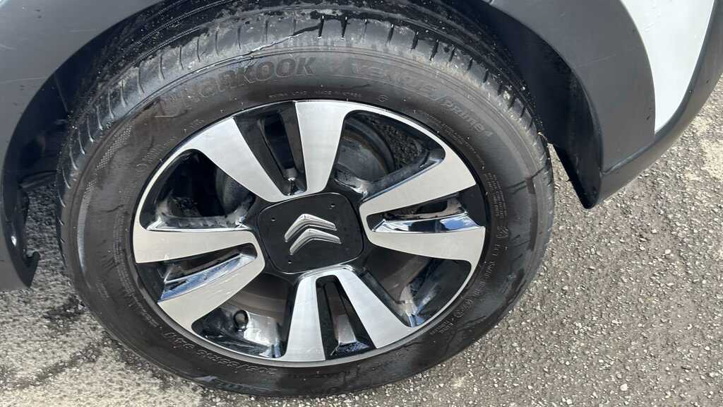 Citroen C3 1.2 Puretech Plus 2023 WD73OUX White #6