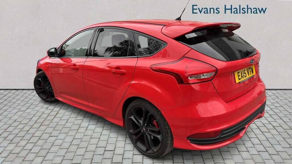 Ford Focus 2.0T Ecoboost St-2 Navigation 2015 Red #2