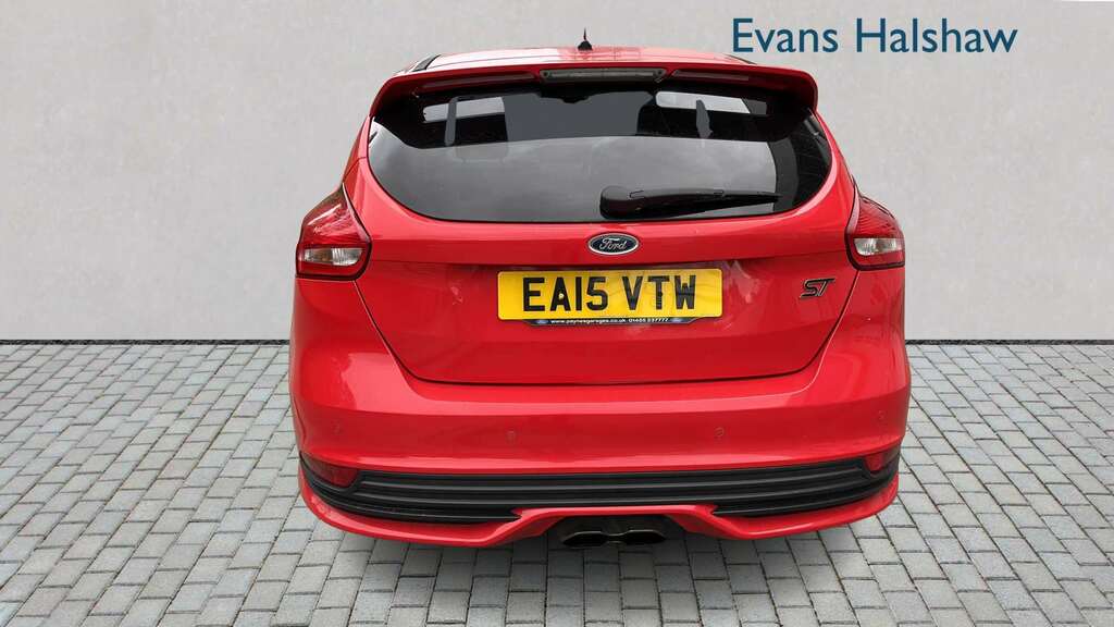 Ford Focus 2.0T Ecoboost St-2 Navigation 2015 Red #5