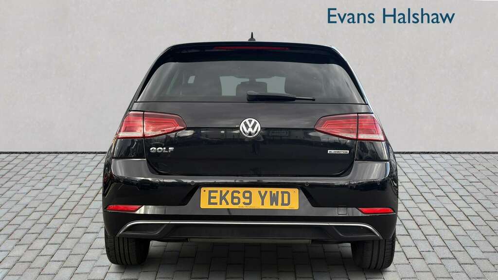 Volkswagen Golf 1.5 Tsi Evo Match Edition 2019 EK69YWD Black #6