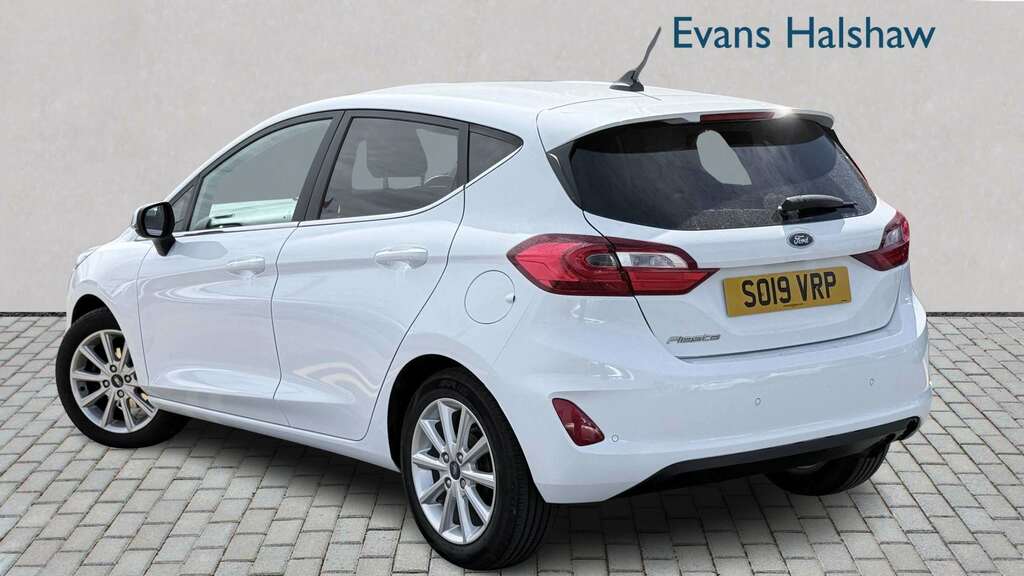 Ford Fiesta 1.0 Ecoboost Titanium 2019 SO19VRP White #2