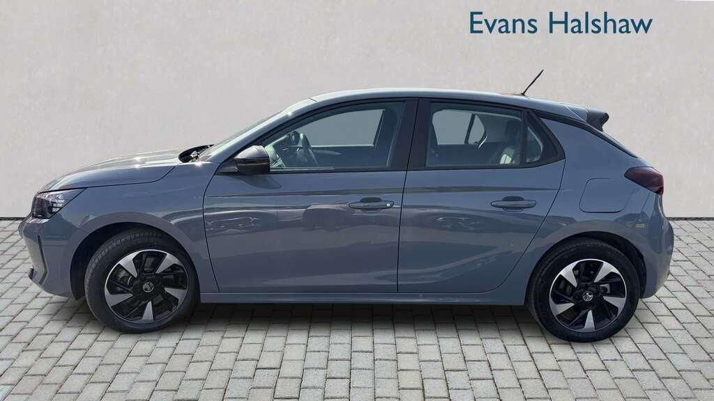Vauxhall Corsa-e 100Kw Design 50Kwh 2024 CE74RVV Grey #3