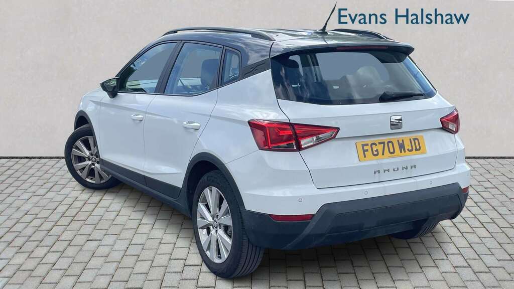 Seat Arona 1.0 Tsi 110 Se Technology Ez Dsg 2020 White #2