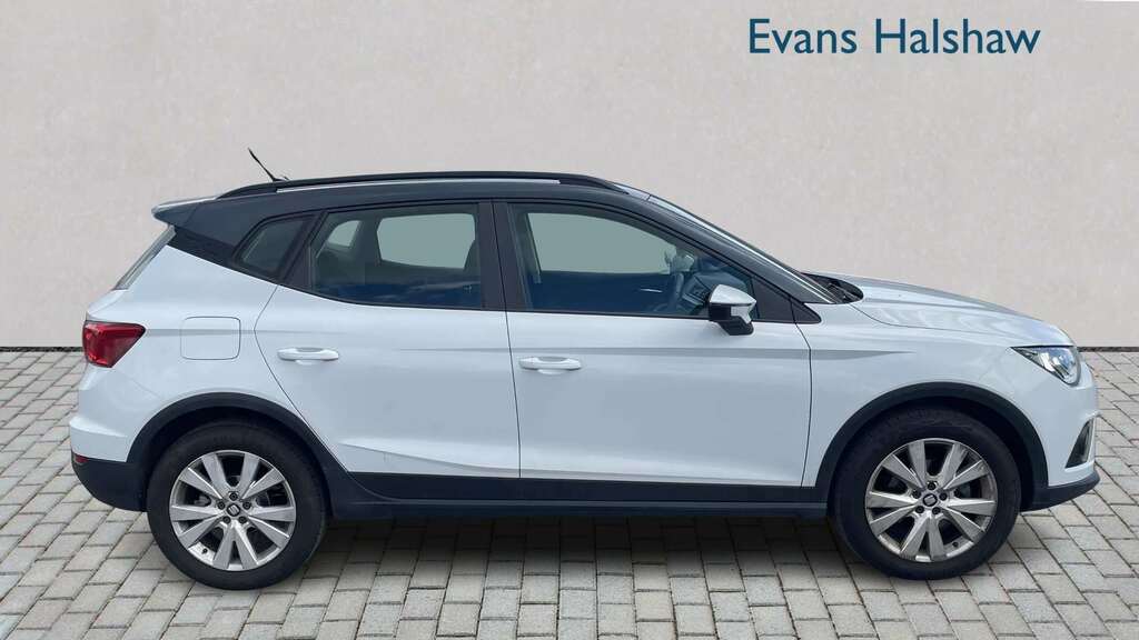 Seat Arona 1.0 Tsi 110 Se Technology Ez Dsg 2020 White #5