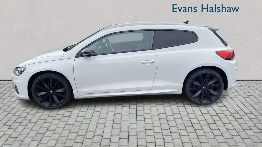 Volkswagen Scirocco 2.0 Tdi Bluemotion Tech R-line Black Edition 2 White #5