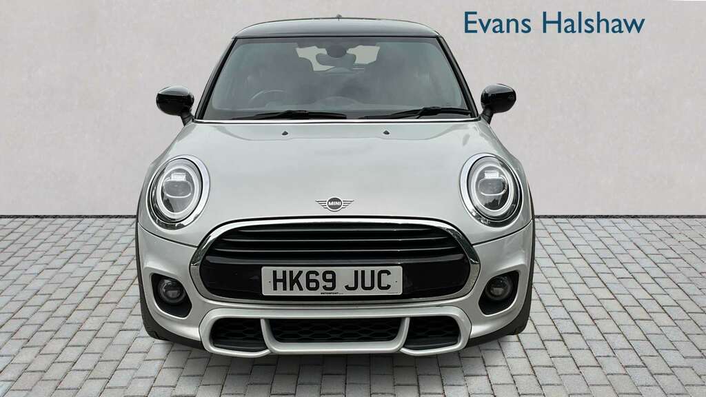 Mini Hatch 1.5 Cooper Sport II 2019 HK69JUC White #4