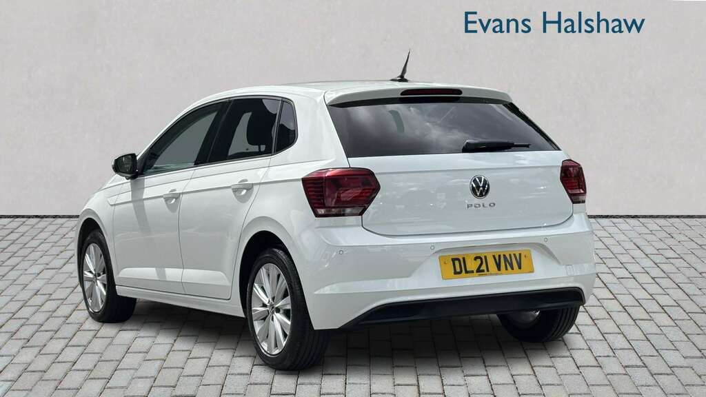Volkswagen Polo 1.0 Evo 80 Match 2021 DL21VNV White #2