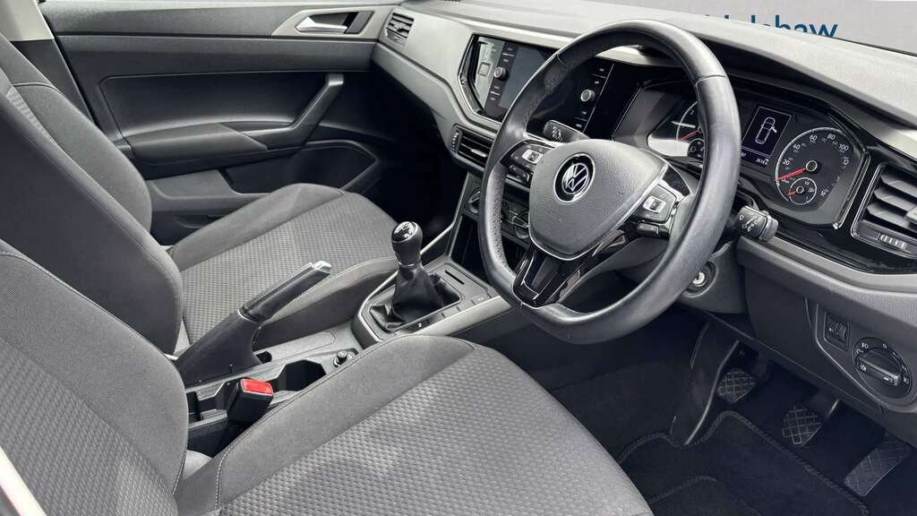 Volkswagen Polo 1.0 Evo 80 Match 2021 DL21VNV White #3