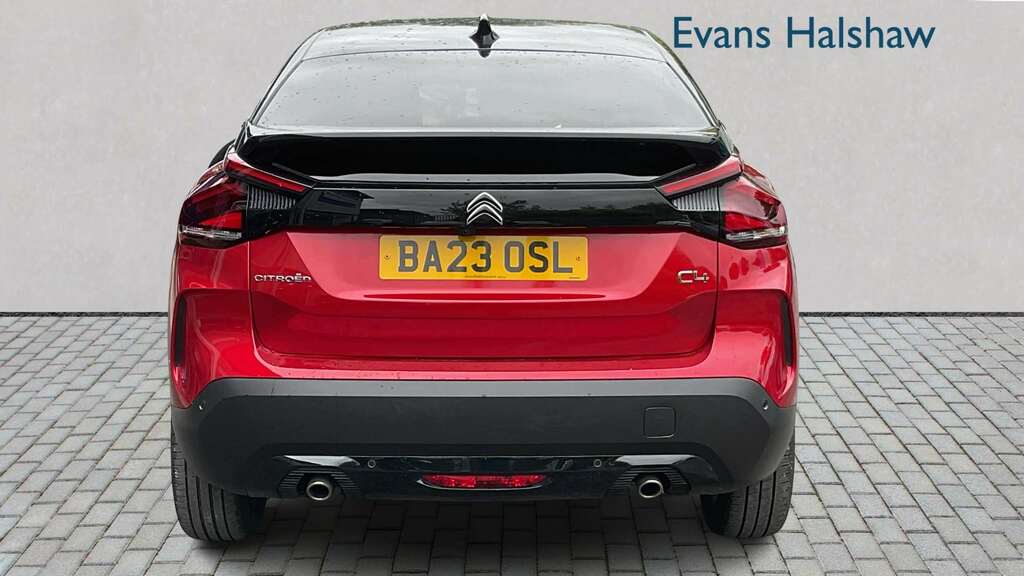 Citroen C4 1.2 Puretech 130 Shine Plus 2023 Red #4