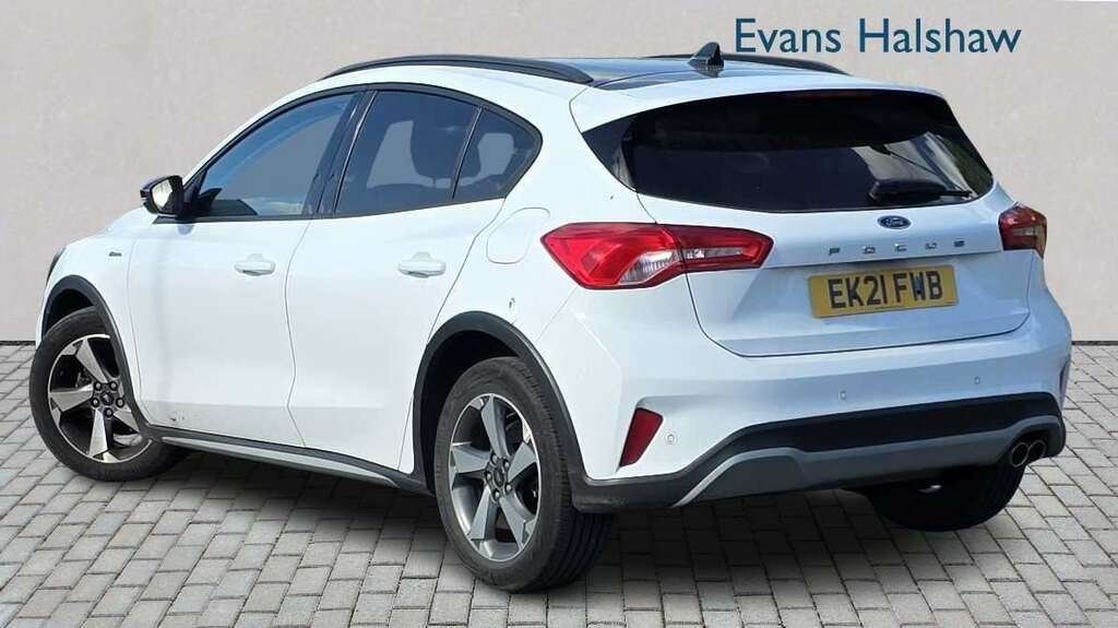 Ford Focus 1.0 Ecoboost 125 Active Edition 2021 EK21FWB White #2