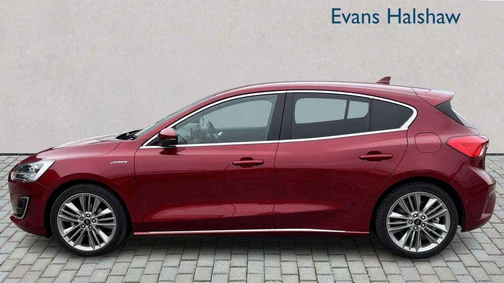 Ford Focus 1.0 Ecoboost 125 2019 Red