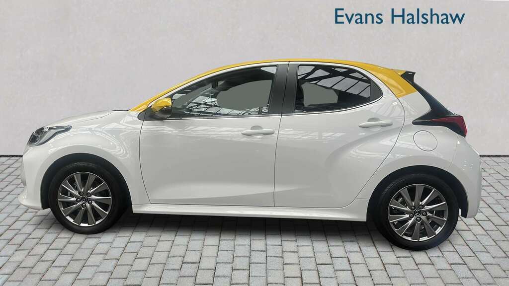 Mazda 2 1.5I Hybrid Select Cvt 2022 KR72CSO White #3