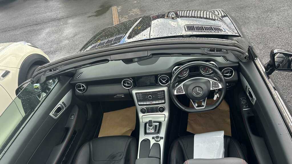 Mercedes-Benz SLC 200 Amg Line 9G-tronic 2016 Black #5
