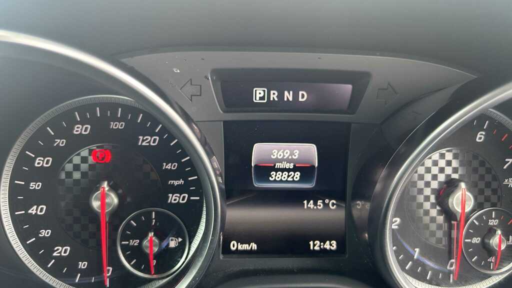 Mercedes-Benz SLC 200 Amg Line 9G-tronic 2016 Black #6