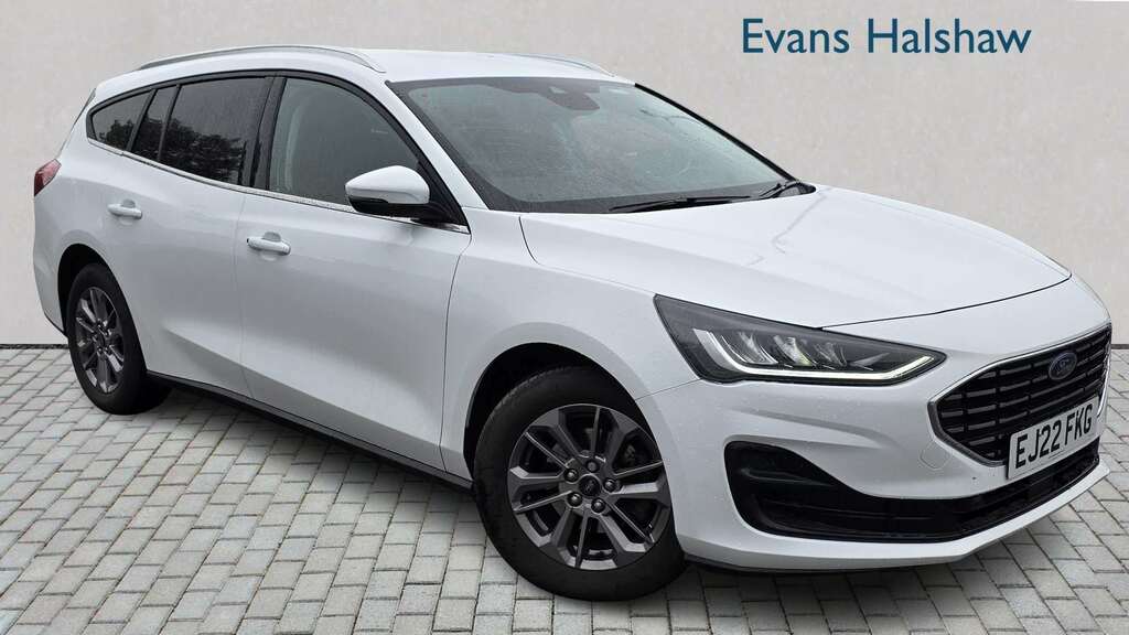 Ford Focus 1.0 Ecoboost Hybrid Mhev Titanium 2022 White