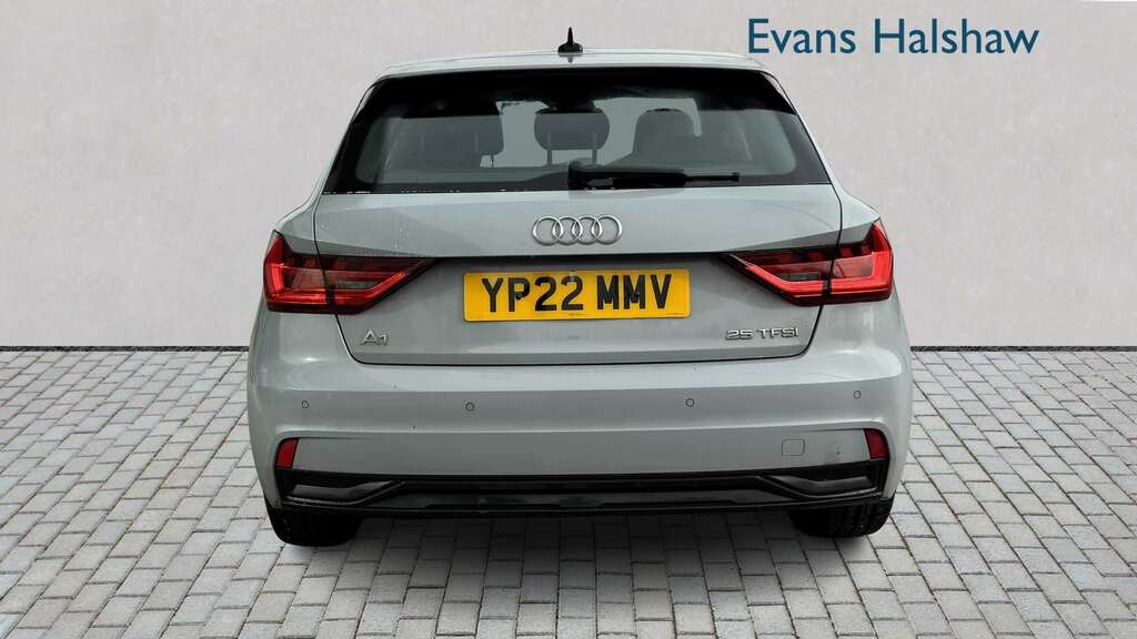 Audi A1 25 Tfsi Sport 2022 YP22MMV #4