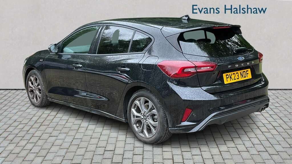 Ford Focus 1.0 Ecoboost St-line 2023 PK23NDF Black #2