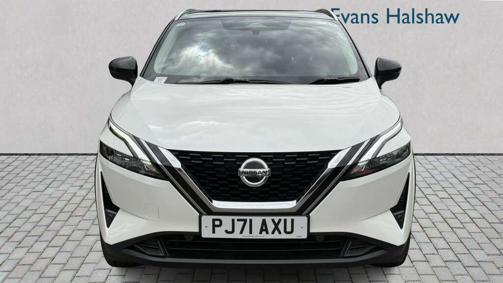 Nissan Qashqai 1.3 Dig-t Mh 158 N-connecta Xtronic 2021 PJ71AXU White #4