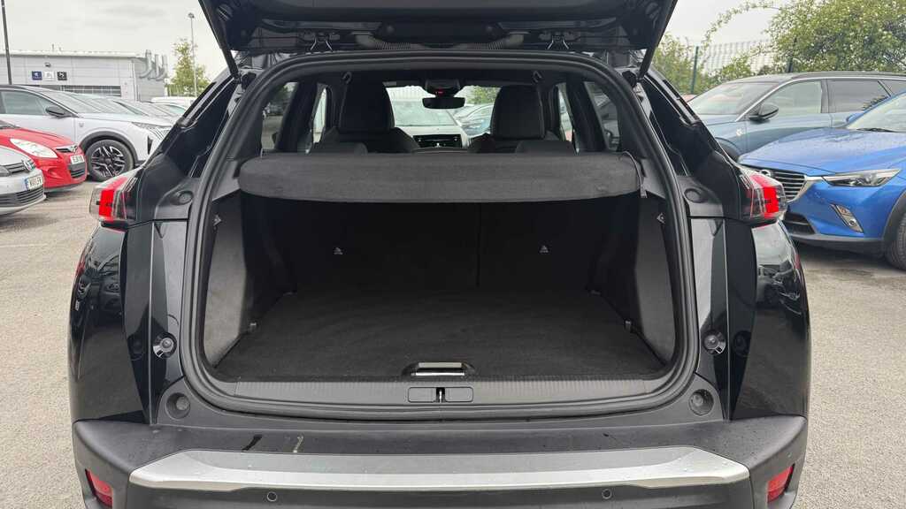 Peugeot 2008 1.2 Puretech 130 Gt Eat8 2023 MD72HFW Black #6