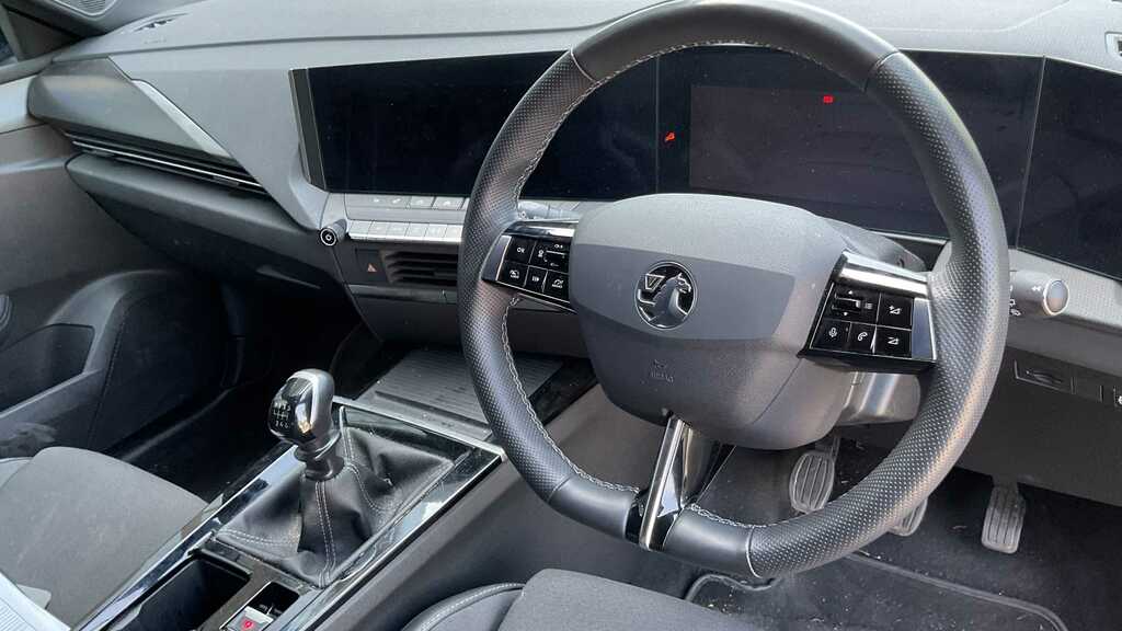 Vauxhall Astra 1.2 Turbo 130 Gs 2024 DT73WFB Silver #6