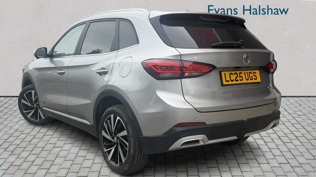 MG ZS 1.5 Hybrid Trophy 2025 LC25UGS Silver