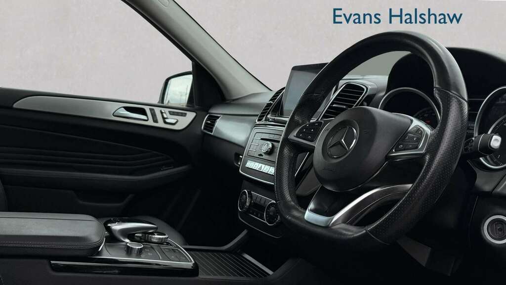 Mercedes-Benz GLE Class 500E 4Matic Amg Line Premium 7G-tronic 2016 OU16HWZ Black #3