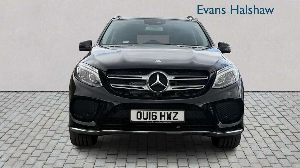 Mercedes-Benz GLE Class 500E 4Matic Amg Line Premium 7G-tronic 2016 OU16HWZ Black #4