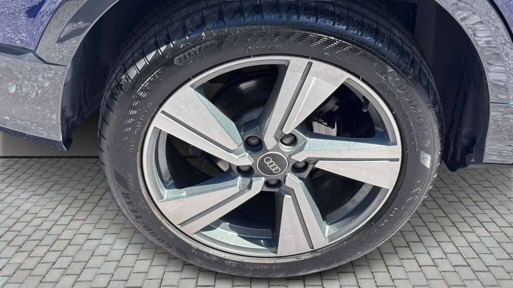 Audi Q2 35 Tfsi Sport 2021 DC21AJV Blue #5