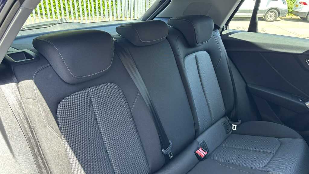 Audi Q2 35 Tfsi Sport 2021 DC21AJV Blue #6