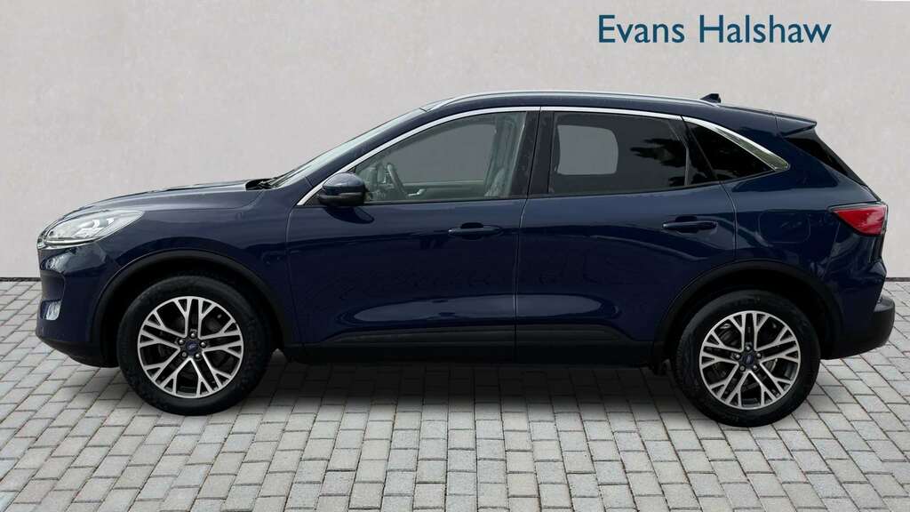 Ford Kuga 1.5 Ecoboost 150 Titanium Edition 2023 NU73PVT Blue #4
