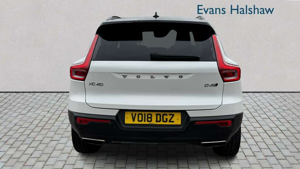 Volvo XC40 2.0 D4 190 First Edition Awd Geartronic 2018 VO18DGZ White #5