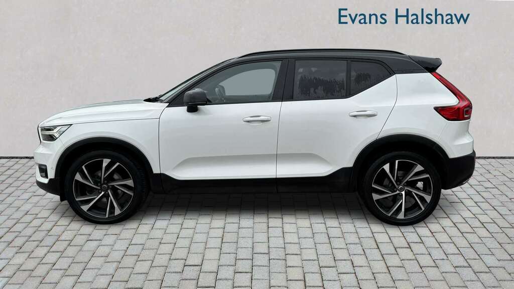 Volvo XC40 2.0 D4 190 First Edition Awd Geartronic 2018 VO18DGZ White #3