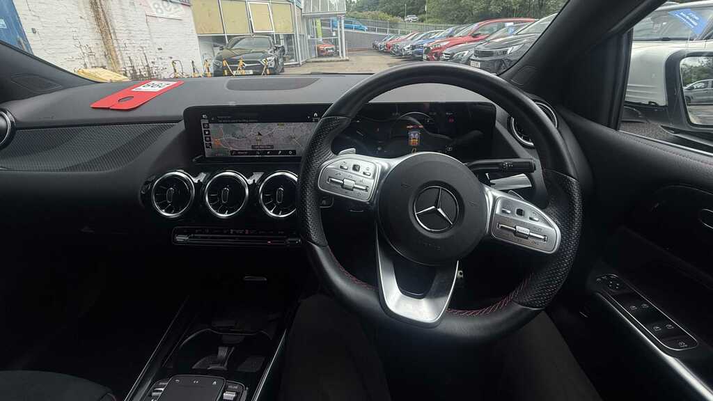 Mercedes-Benz B Class B200 Amg Line Executive 2021 White #5