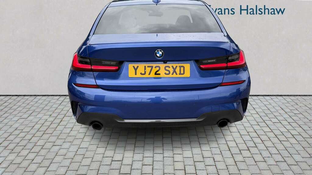 BMW 3 Series 320D Mht M Sport Step 2022 YJ72SXD Blue #4
