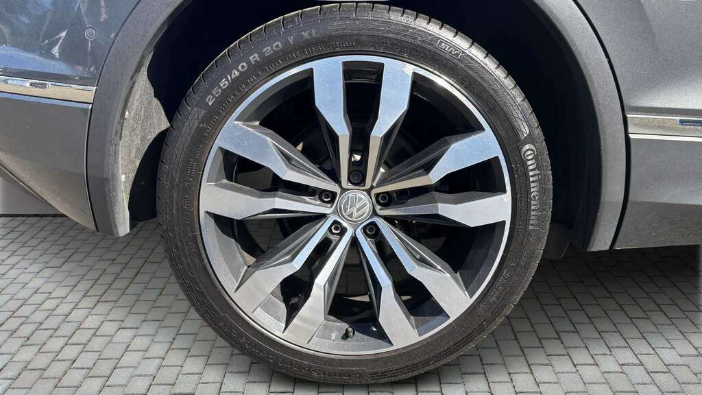 Volkswagen Tiguan 2.0 Tdi 190 4Motion R-line Dsg 2017 Grey #4