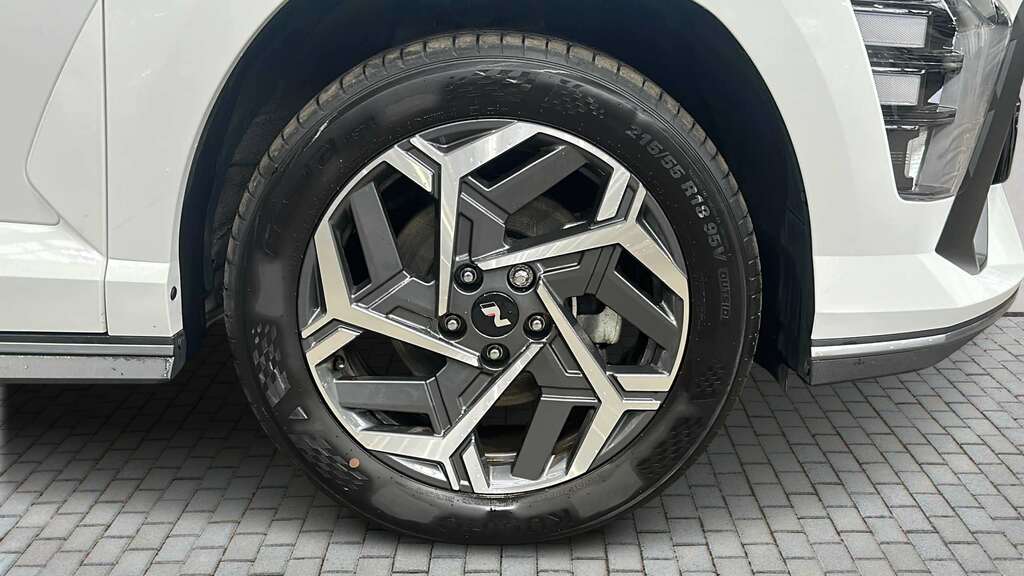 Hyundai Kona 1.6 Hybrid 129 N Line Dct 2025 EF25LPA White #6