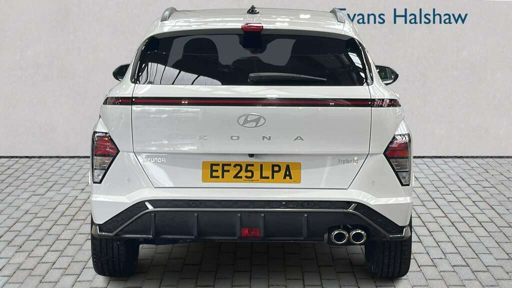 Hyundai Kona 1.6 Hybrid 129 N Line Dct 2025 EF25LPA White #5