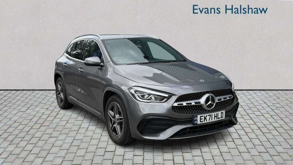 Mercedes-Benz GLA Class 180 Amg Line Executive 2021 Grey