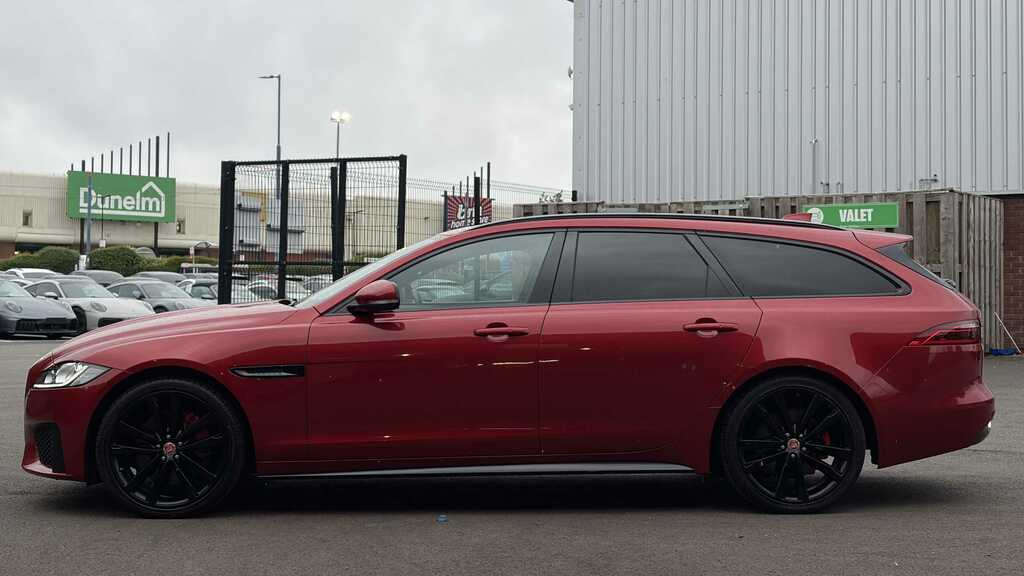 Jaguar XF 3.0D V6 S 2019 TUJ755H Red #4