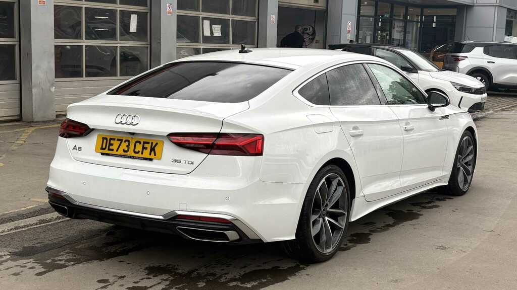 Audi A5 35 Tdi S Line S Tronic 2023 DE73CFK White #4
