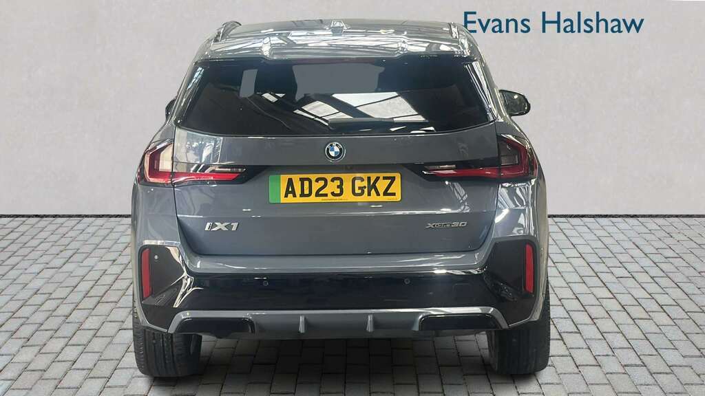 BMW iX1 230Kw Xdrive30 M Sport 65Kwh 2023 Grey #5