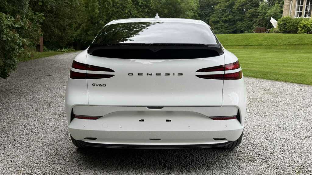 Genesis GV60 168Kw Pure 84Kwh 2026 White #6
