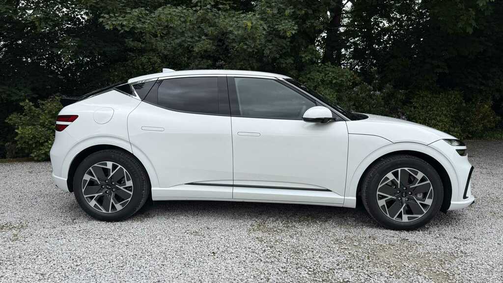 Genesis GV60 168Kw Pure 84Kwh 2026 White #5