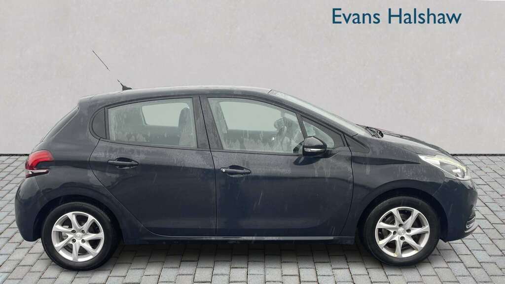 Peugeot 208 1.2 Puretech 82 Active 2019 FJ18KVO Grey #6