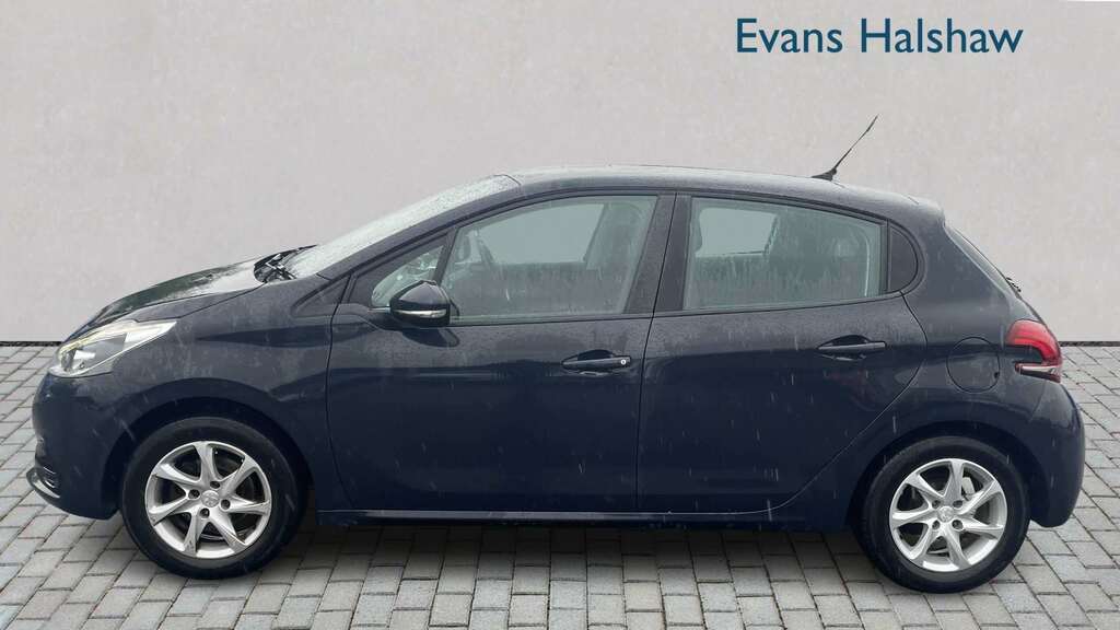 Peugeot 208 1.2 Puretech 82 Active 2019 FJ18KVO Grey #5