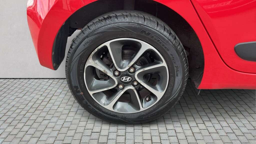 Hyundai I10 1.2 Premium 2018 FV18YTO Red #5