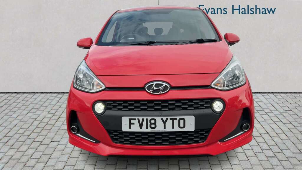 Hyundai I10 1.2 Premium 2018 FV18YTO Red #3