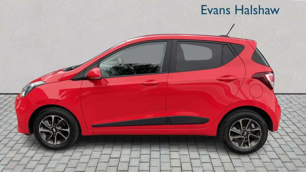Hyundai I10 1.2 Premium 2018 FV18YTO Red #2